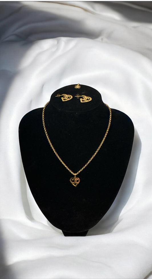 CC Necklace and Earing Set