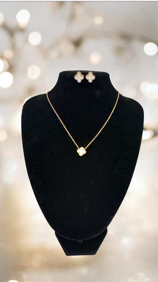 White Clover Necklace and Earings Set
